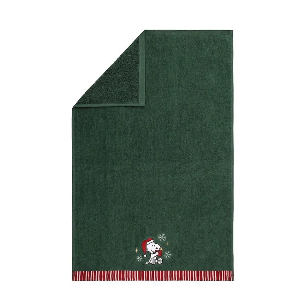 Peanuts Snoopy Christmas Holiday Hand Towel Collectible NWT